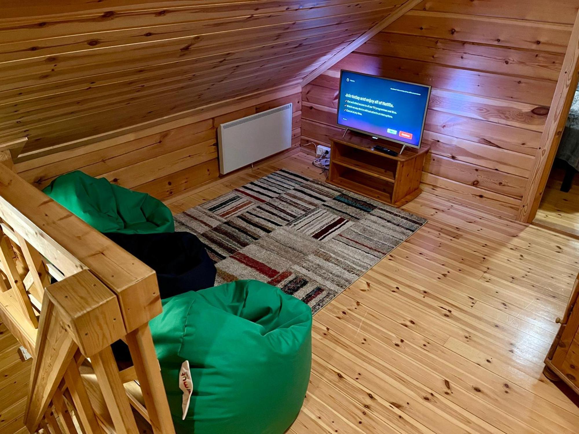 Log Cottages In 10 Min From Santa Claus Village-Sauna&Freeparking ロヴァニエミ エクステリア 写真