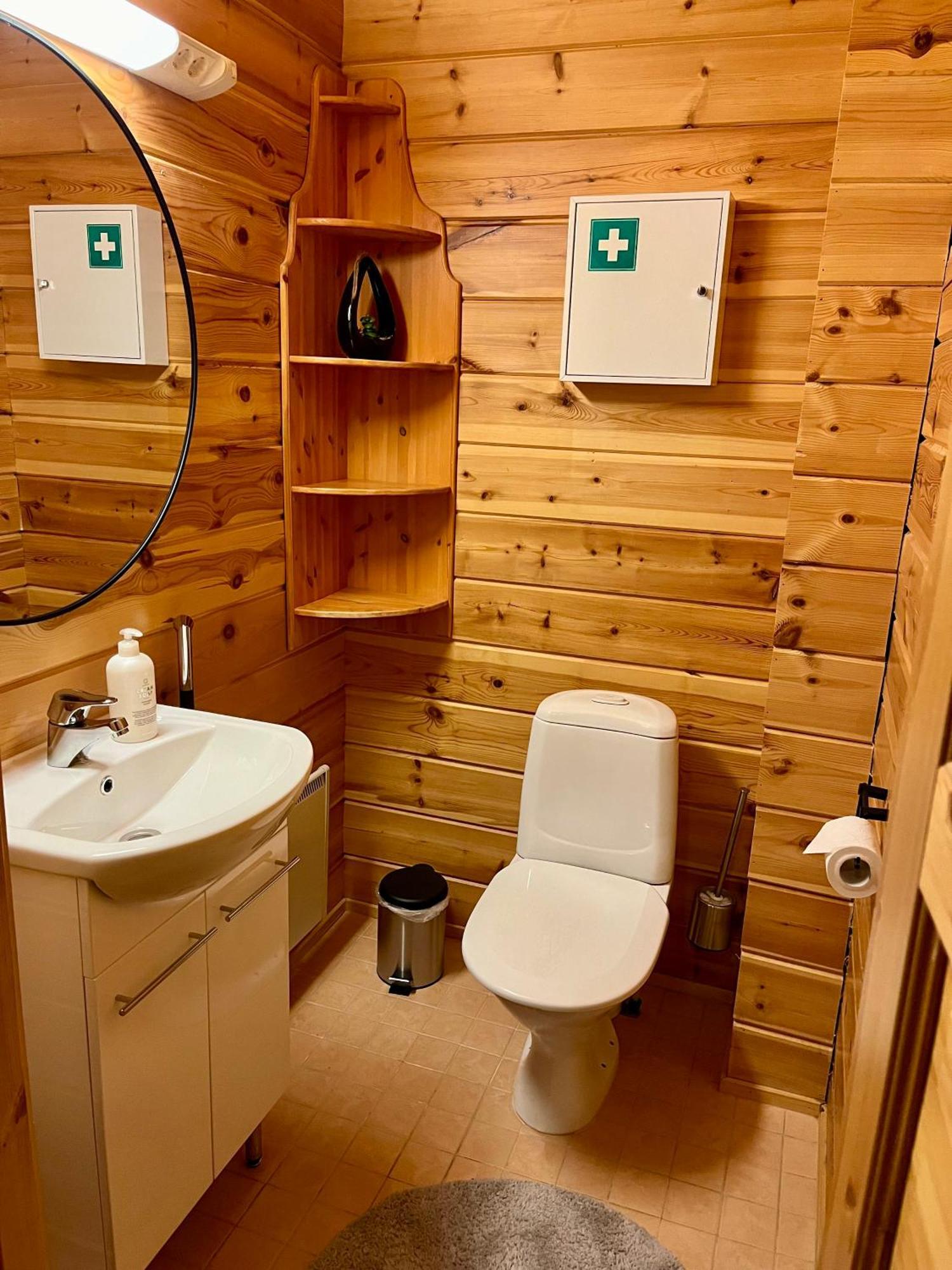 Log Cottages In 10 Min From Santa Claus Village-Sauna&Freeparking ロヴァニエミ エクステリア 写真